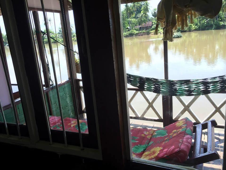 Dokchampa Pensión Ban Khon Exterior foto